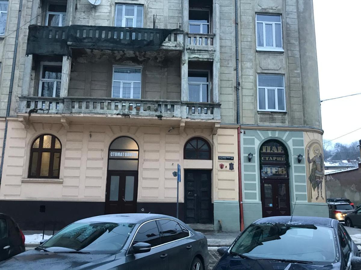 Львів Центр Міста Apartment In The Center Of Lviv Поруч Громадська Парковка Εξωτερικό φωτογραφία
